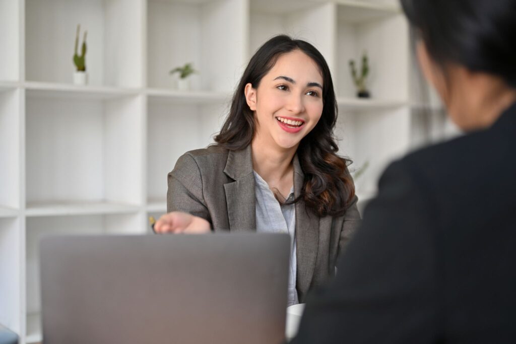 6 Benefits of Using Temp-to-Hire Employees to Start Your New Year Strong