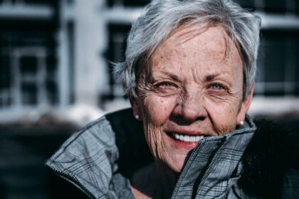 From Retirement to Rehire: Tapping into the Experience of Retirees in the Sansdemic Era PrideStaff Bend