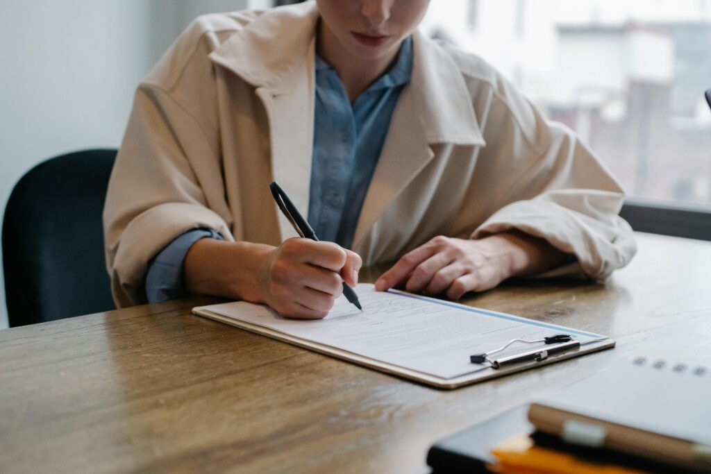 Learn practical ways to stand out in today’s competitive Modesto job market. Discover resume tips, interview strategies, and career advice from PrideStaff Modesto.