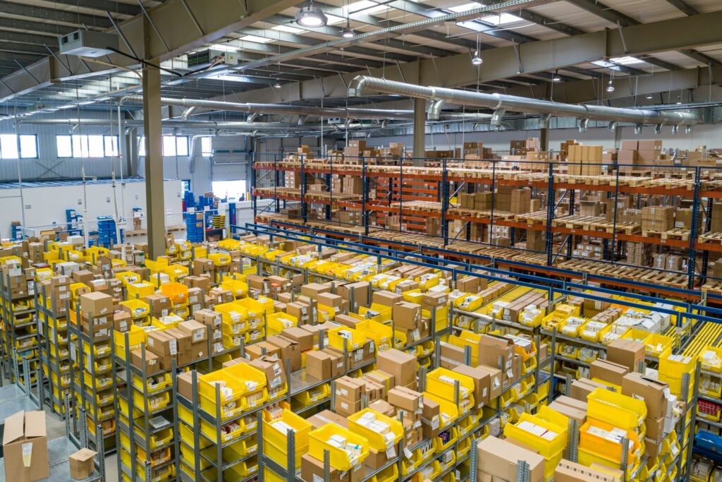 Fall is a great time to find warehouse jobs in Modesto. Explore seasonal and temp-to-hire opportunities and learn how to stand out during busy-season hiring.