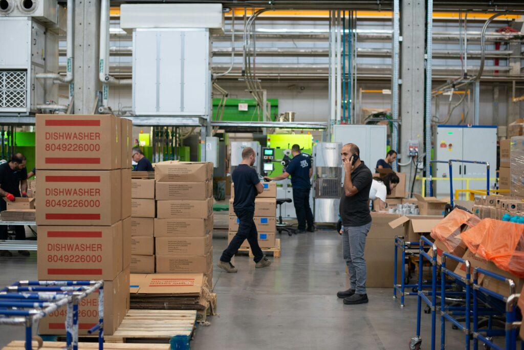 Learn how Modesto manufacturers can reduce overtime costs, prevent employee burnout, and maintain productivity with smarter workforce planning and staffing.