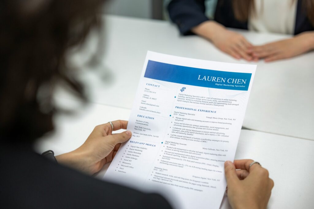 Learn how to write a resume that gets noticed by Fresno recruiters with tips for keywords, skills, formatting, and job applications.